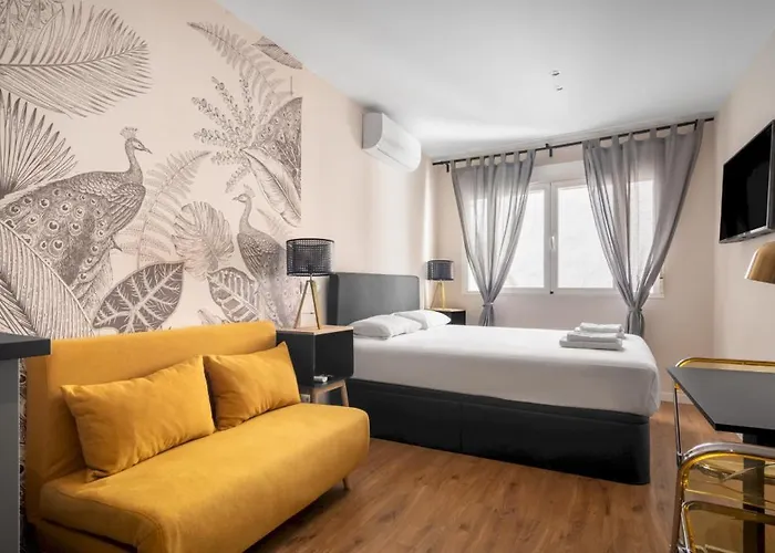 1 Bedroom 1 Bathroom Furnished - Chueca - Modern In Downtown Area - Mintystay